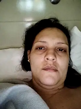 Snapshot of Mia_Hampton chatting on 10/01/25, 08:26 Mia Hampton online show from 10/01/25, 08:26