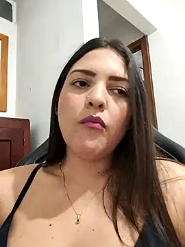 Snapshot of Mia_Hampton chatting on 02/15/26, 08:49 Mia Hampton online show from 02/15/26, 08:49