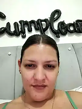 Snapshot of Mia_Hampton chatting on 02/28/26, 05:58 Mia Hampton online show from 02/28/26, 05:58