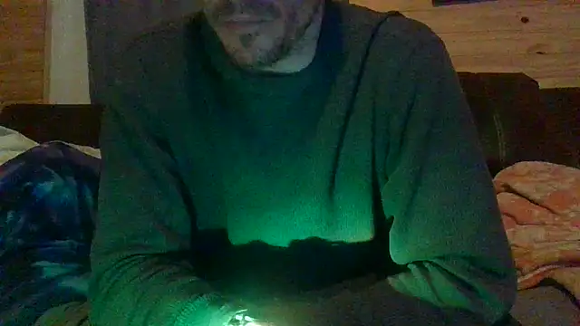 Snapshot of KBONE36 chatting on 02/04/25, 04:05 KBONE36 online show from 02/04/25, 04:05