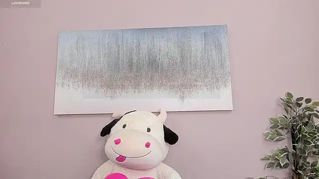 Briana Wells  online show from 11/15/25, 01:29