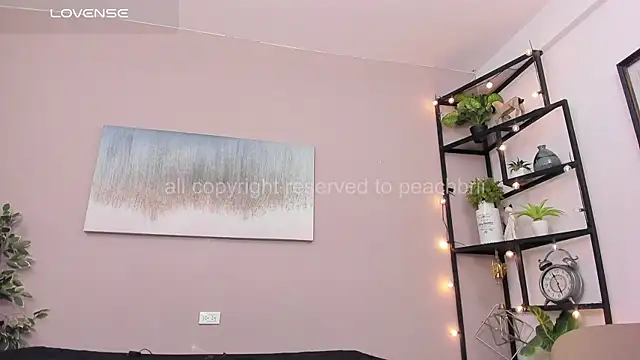 Briana Wells  online show from 05/07/26, 12:54