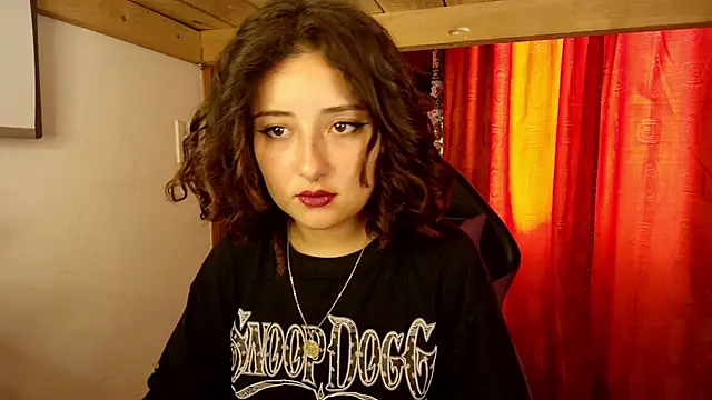 Lilith DeVil  online show from 02/25/25, 04:42