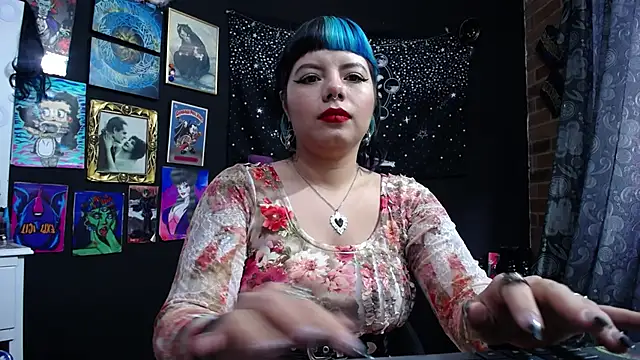 Snapshot of Yourmadame_P chatting on 02/12/25, 05:26 Yourmadame P online show from 02/12/25, 05:26