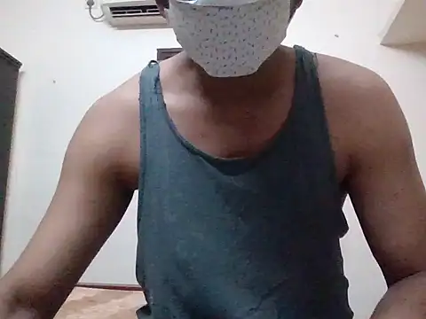 hydhunk29 online show from 09/26/25, 07:01