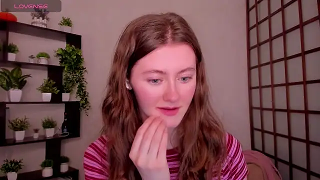 KateCuddle online show from 02/17/26, 02:41