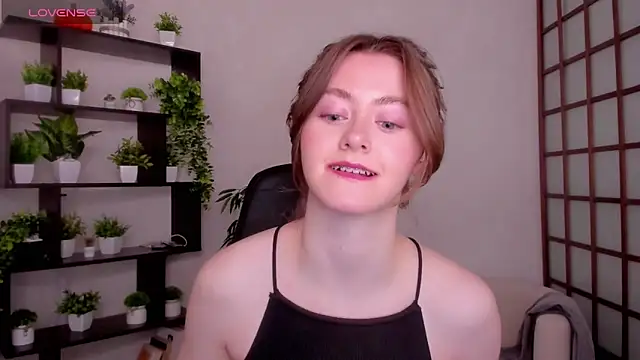 KateCuddle online show from 03/27/26, 02:06