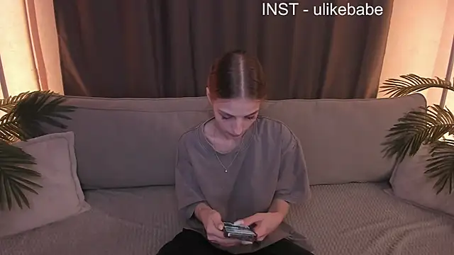 Anna Fink online show from 01/24/25, 10:21