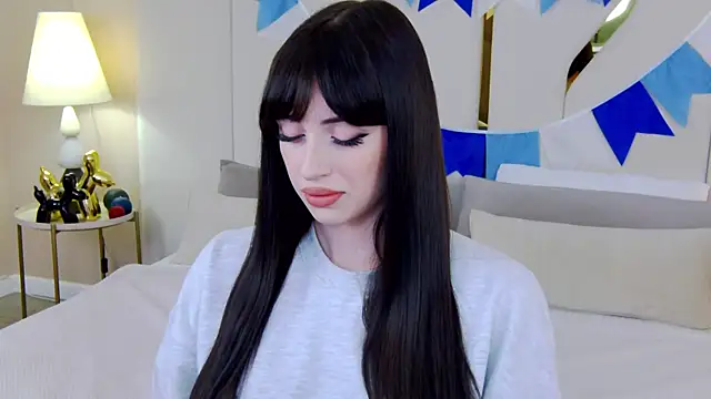 Betty Bridge online show from 09/23/25, 06:27