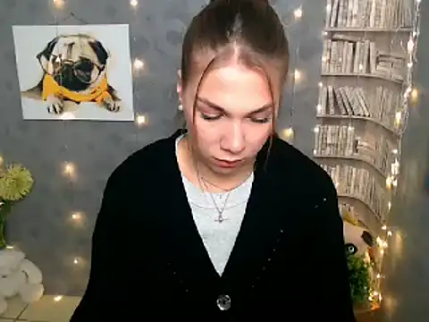 Snapshot of Sport_Tall_Doll chatting on 01/10/25, 08:18 Sport Tall Doll online show from 01/10/25, 08:18