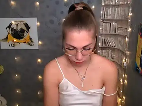 Snapshot of Sport_Tall_Doll chatting on 01/18/25, 09:24 Sport Tall Doll online show from 01/18/25, 09:24