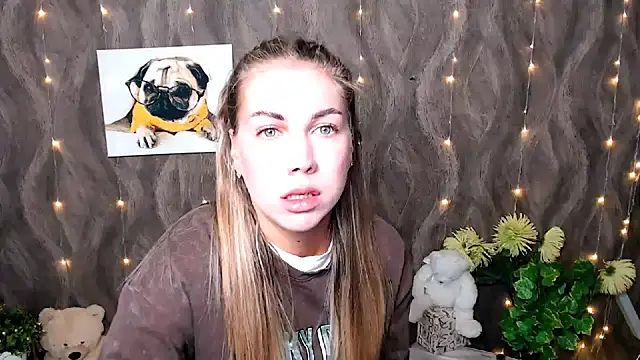 Snapshot of Sport_Tall_Doll chatting on 09/09/25, 06:46 Sport Tall Doll online show from 09/09/25, 06:46