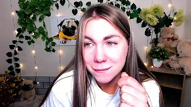 Snapshot of Sport_Tall_Doll chatting on 11/12/25, 10:48 Sport Tall Doll online show from 11/12/25, 10:48