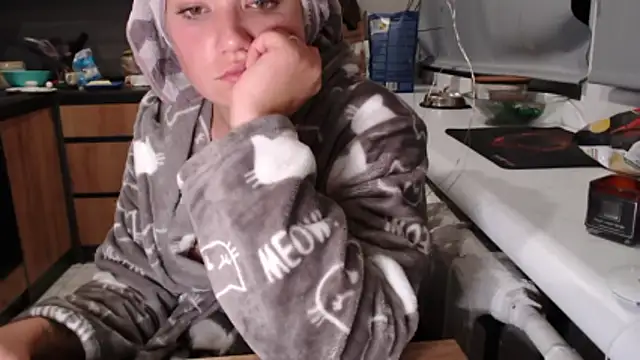 delightful sofi online show from 10/30/25, 06:41