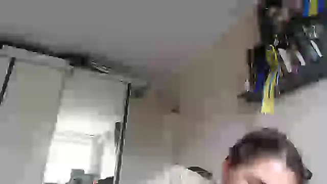 Snapshot of delightful_sofi chatting on 05/27/26, 11:51 delightful sofi online show from 05/27/26, 11:51