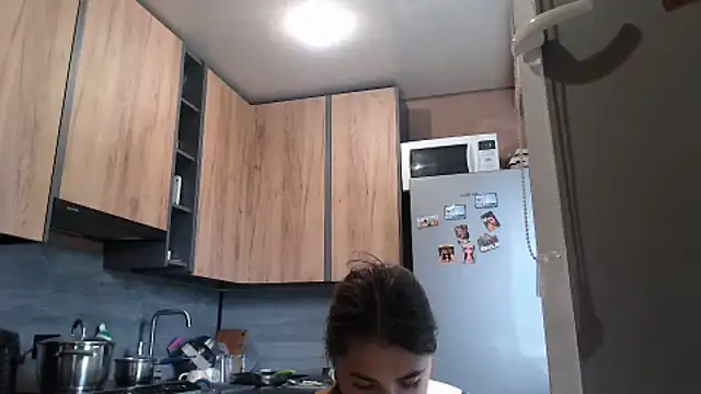 Snapshot of delightful_sofi chatting on 07/24/26, 01:31 delightful sofi online show from 07/24/26, 01:31