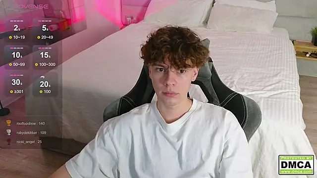 cute thomas online show from 12/02/24, 01:14