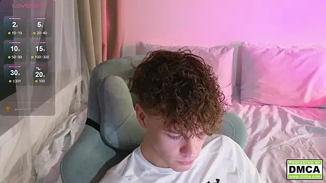 cute thomas online show from 10/09/25, 09:35