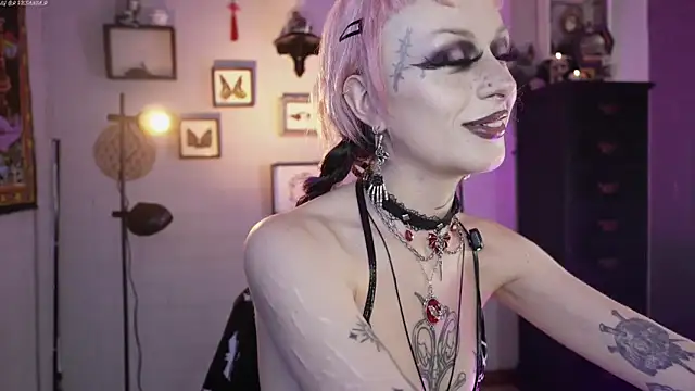 insania 9999  online show from 03/20/26, 05:29