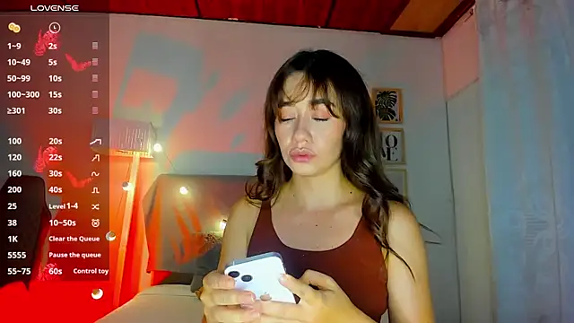 sofimendoza online show from 02/08/25, 06:12