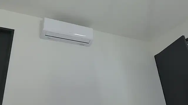 celeste sea online show from 04/20/26, 07:15