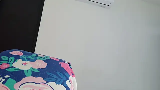 celeste sea online show from 04/28/26, 07:19
