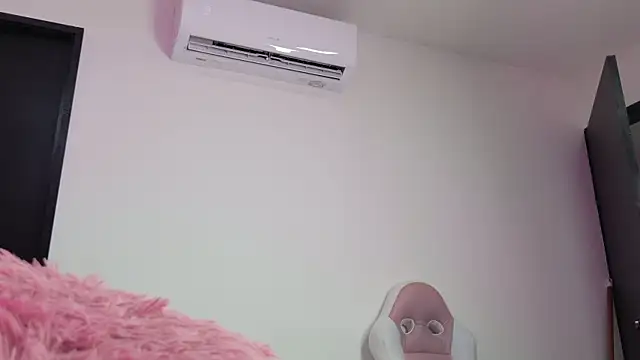celeste sea online show from 06/04/26, 07:20