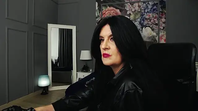 Snapshot of DomMelissaW chatting on 01/22/25, 09:32 DomMelissaW online show from 01/22/25, 09:32