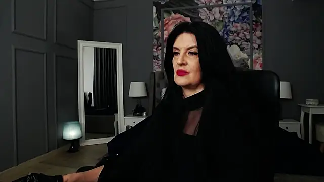 Snapshot of DomMelissaW chatting on 03/06/25, 12:54 DomMelissaW online show from 03/06/25, 12:54