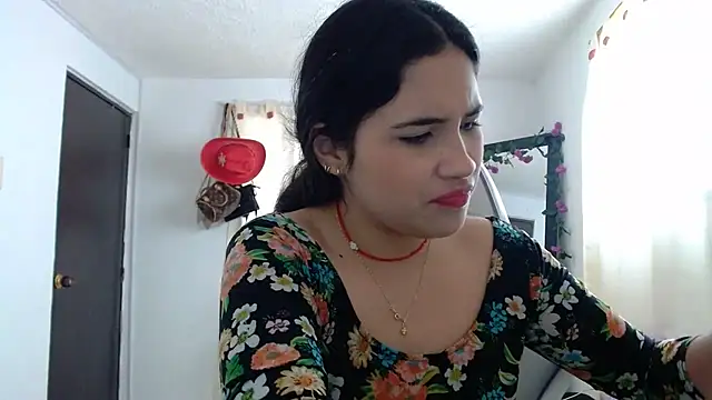 InocentHeaven1 online show from 12/12/24, 12:33