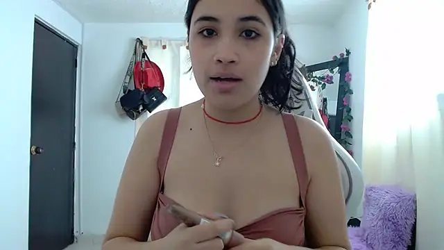 InocentHeaven1 online show from 12/23/24, 12:41