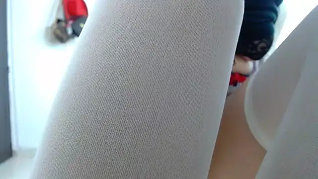 InocentHeaven1 online show from 12/24/24, 02:54