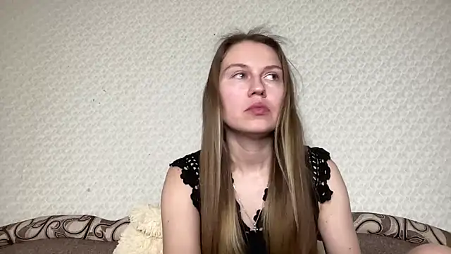 Snapshot of dream_alexa chatting on 02/28/25, 05:15 dream alexa online show from 02/28/25, 05:15