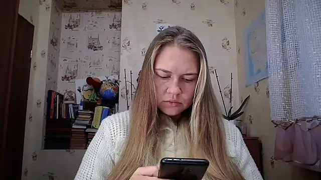 Snapshot of dream_alexa chatting on 10/04/25, 04:10 dream alexa online show from 10/04/25, 04:10