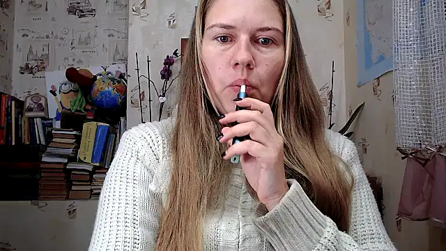 Snapshot of dream_alexa chatting on 10/06/25, 03:26 dream alexa online show from 10/06/25, 03:26