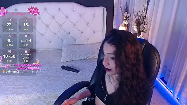 LiaVillalobos online show from 11/27/25, 02:08