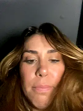 LeaGambit   online show from 11/13/25, 01:15