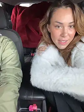 LeaGambit   online show from 11/21/25, 05:11