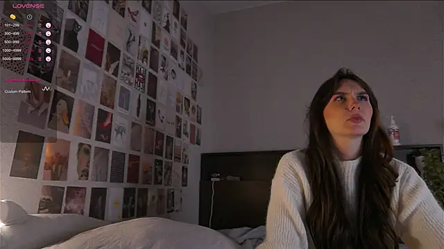 Snapshot of itssophiie chatting on 10/01/25, 06:25 itssophiie online show from 10/01/25, 06:25