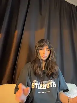 Snapshot of itssophiie chatting on 02/11/26, 08:25 itssophiie online show from 02/11/26, 08:25