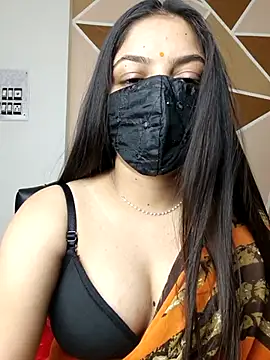 Snapshot of _desigori chatting on 03/20/25, 04:18  desigori online show from 03/20/25, 04:18