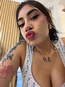 clarachanelricek online show from 12/15/25, 07:29