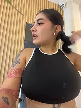 clarachanelricek online show from 02/02/26, 08:07