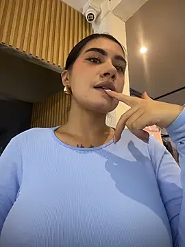 clarachanelricek online show from 03/18/26, 08:12