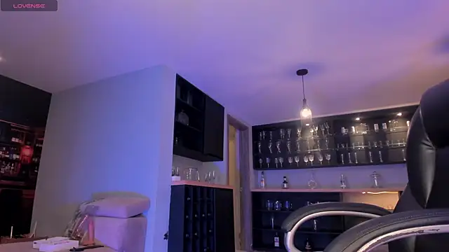 SophieBarnett online show from 09/21/25, 12:45