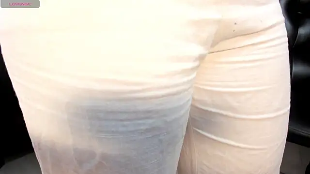 SophieBarnett online show from 03/26/26, 12:39