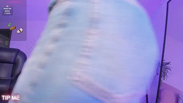 SophieBarnett online show from 04/14/26, 12:16