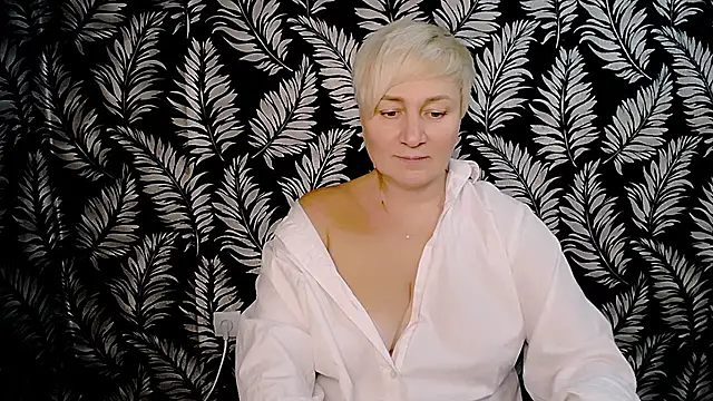 Olivia playful online show from 12/01/24, 04:29