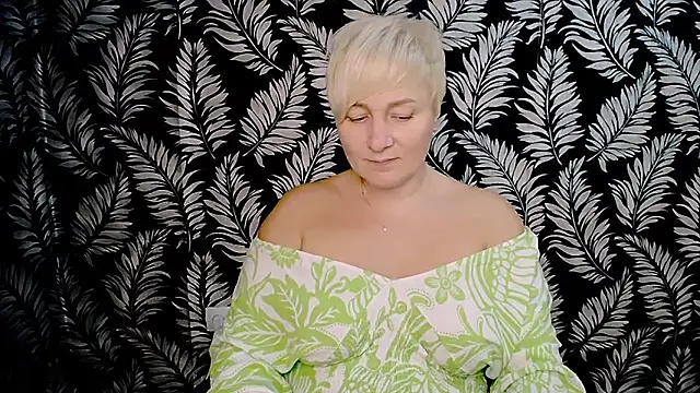 Olivia playful online show from 12/06/24, 05:55