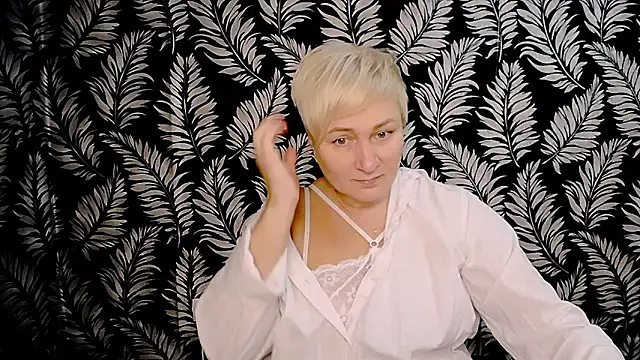 Olivia playful online show from 12/16/24, 12:49